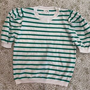 Green & White Puff Sleeve Sweater